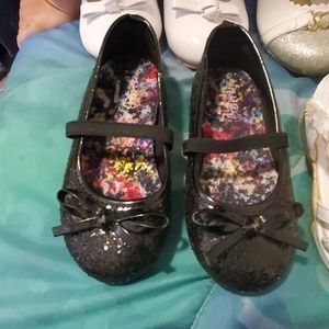 Glitter black children's shows